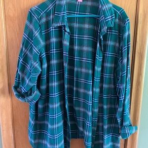 Women’s 1X soft flannel shirt